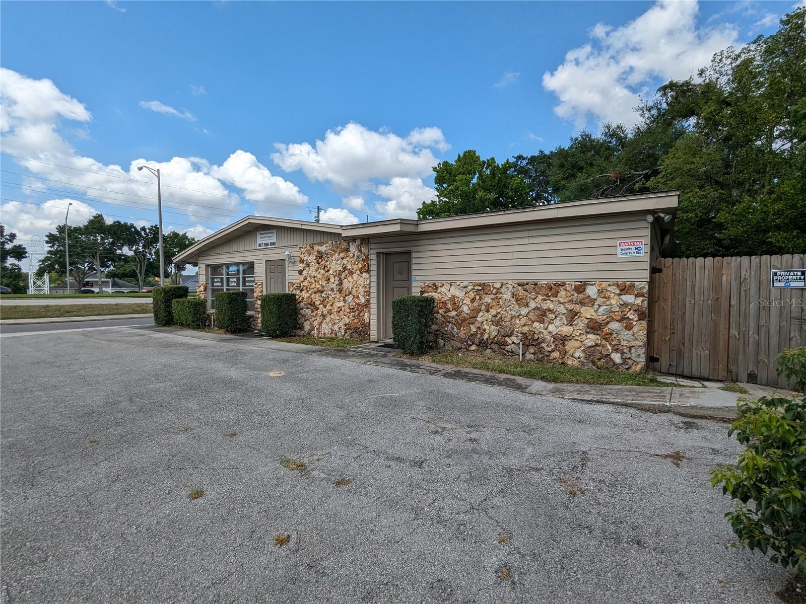 Image 12 of 13 For 100 Marcia Drive A