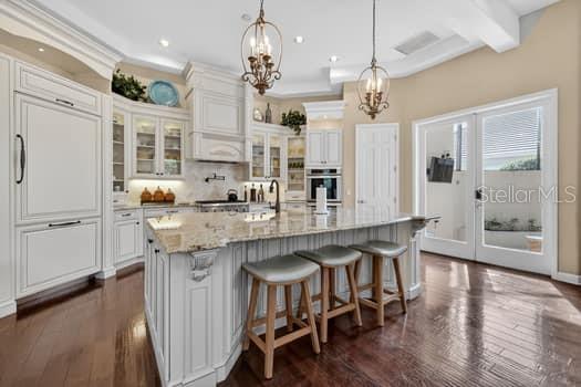 Image 4 of 18 For 9672 Camberley Circle