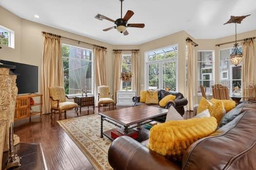 Image 7 of 18 For 9672 Camberley Circle