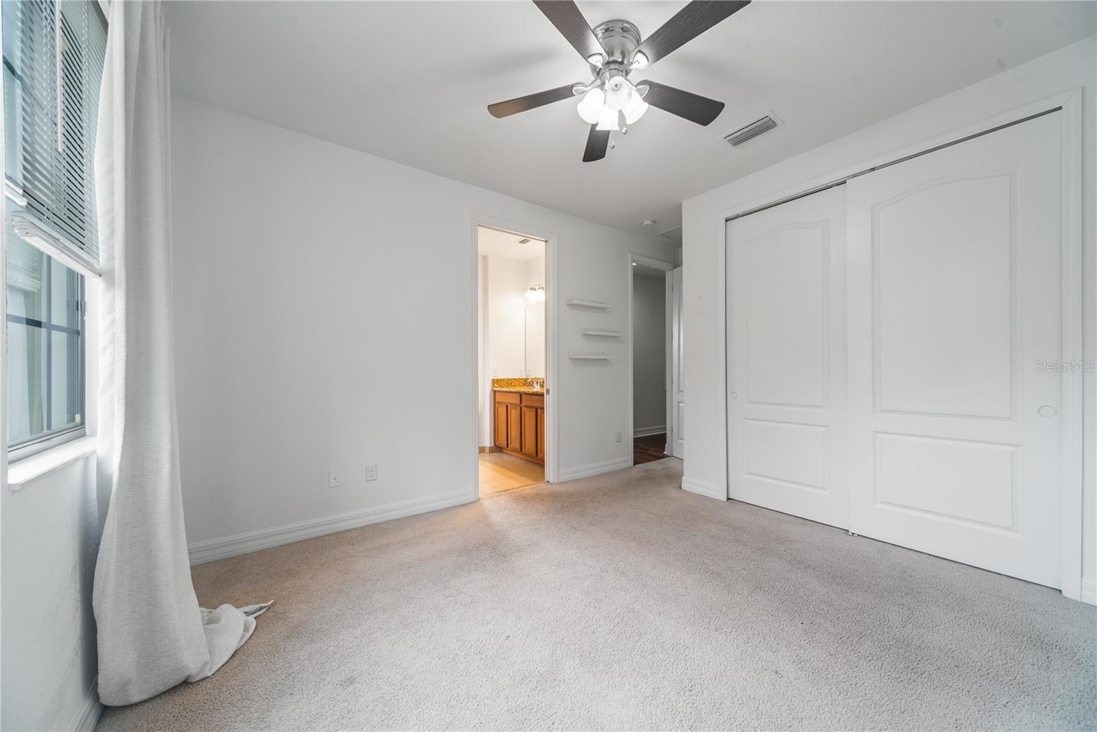 Image 20 of 54 For 10359 Henbury Street