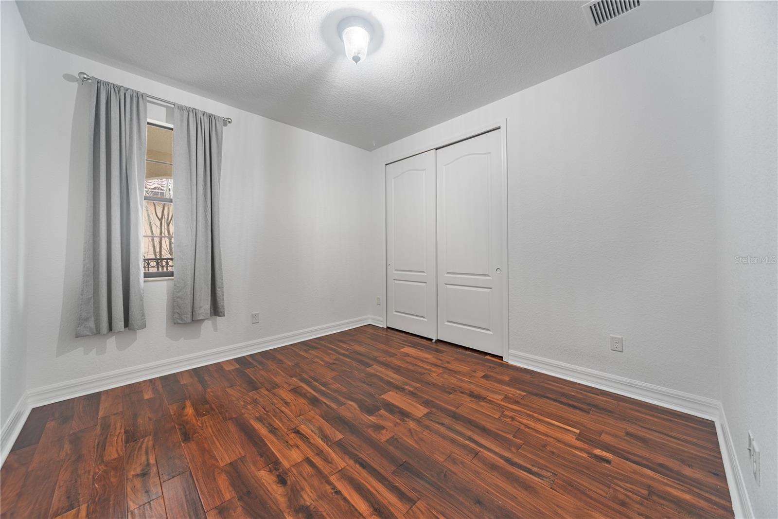 Image 40 of 54 For 10359 Henbury Street