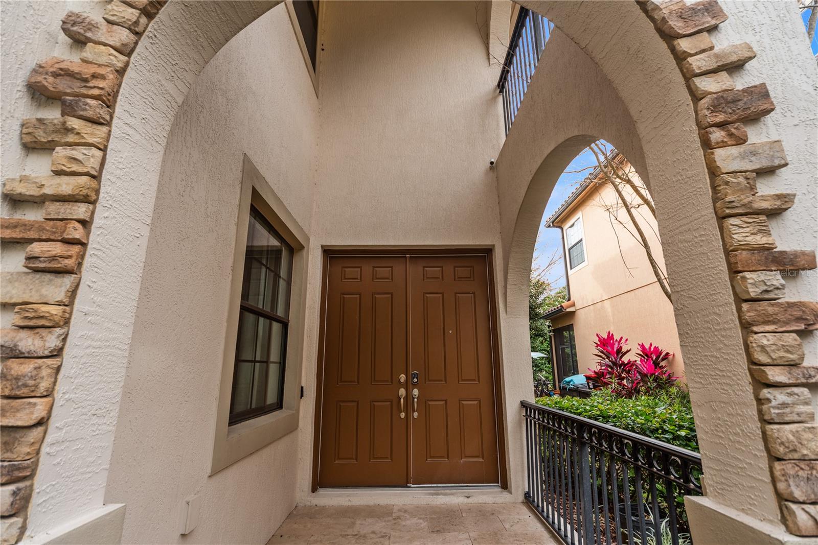 Image 5 of 54 For 10359 Henbury Street