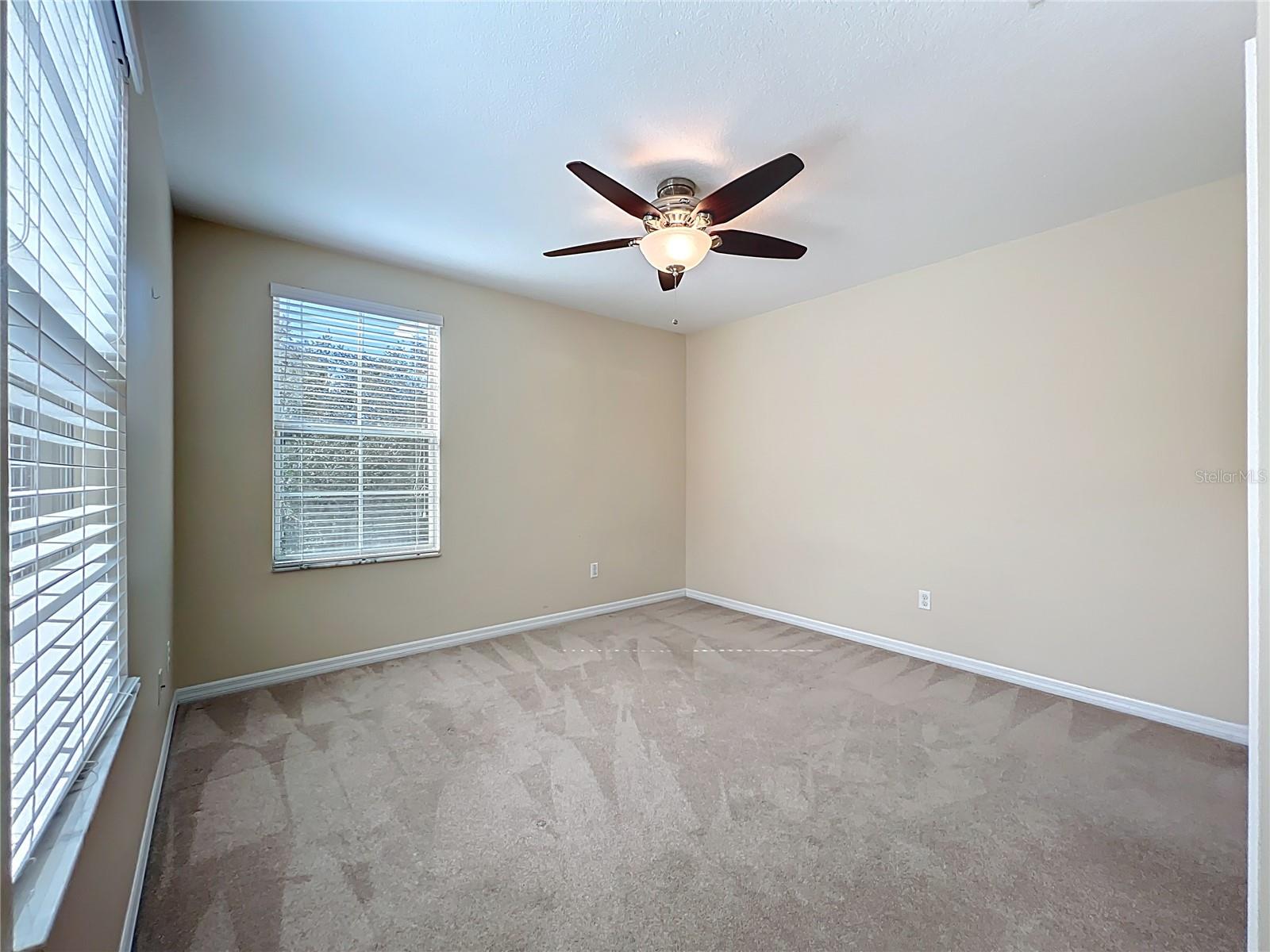 Image 32 of 45 For 2853 Shady Willow Lane