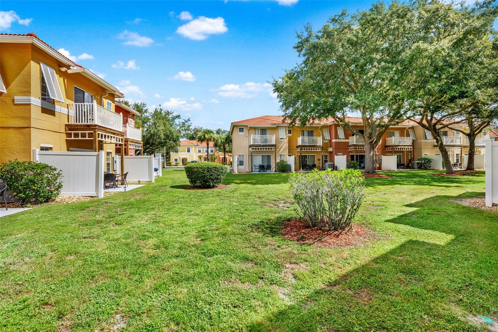 Image 27 of 57 For 1086 Park Ridge Circle