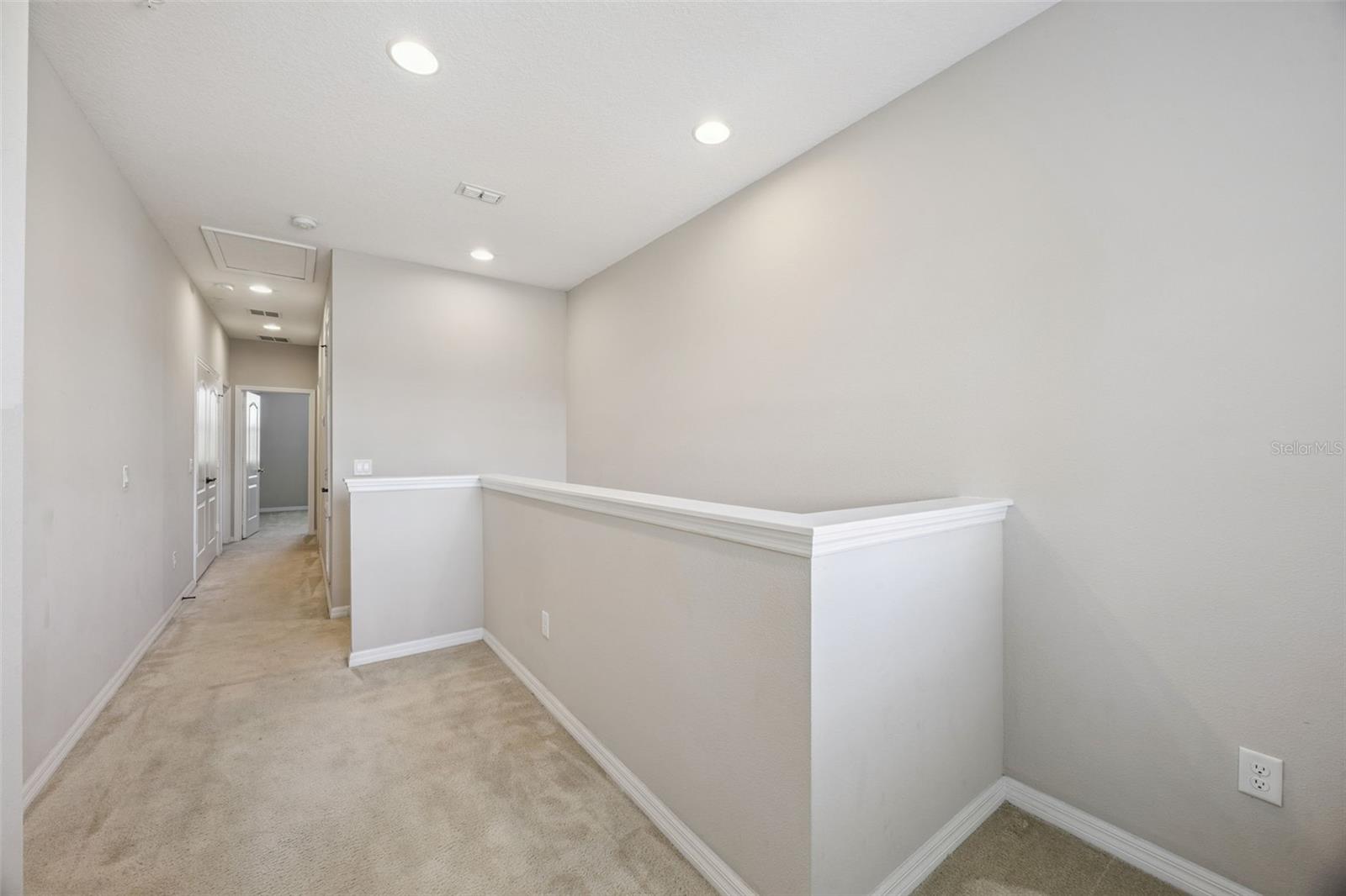 Image 18 of 53 For 2692 White Isle Lane 103