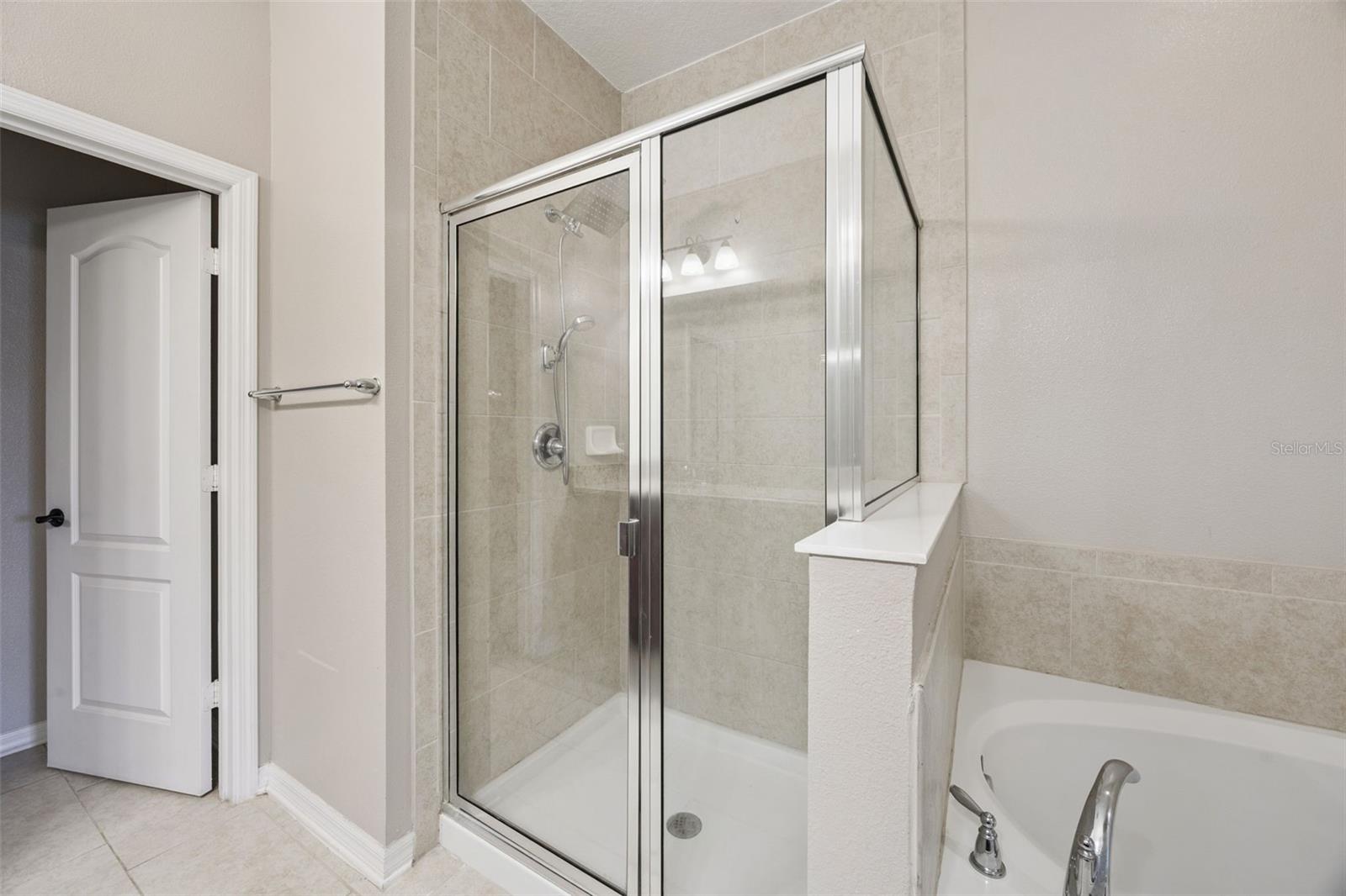 Image 25 of 53 For 2692 White Isle Lane 103