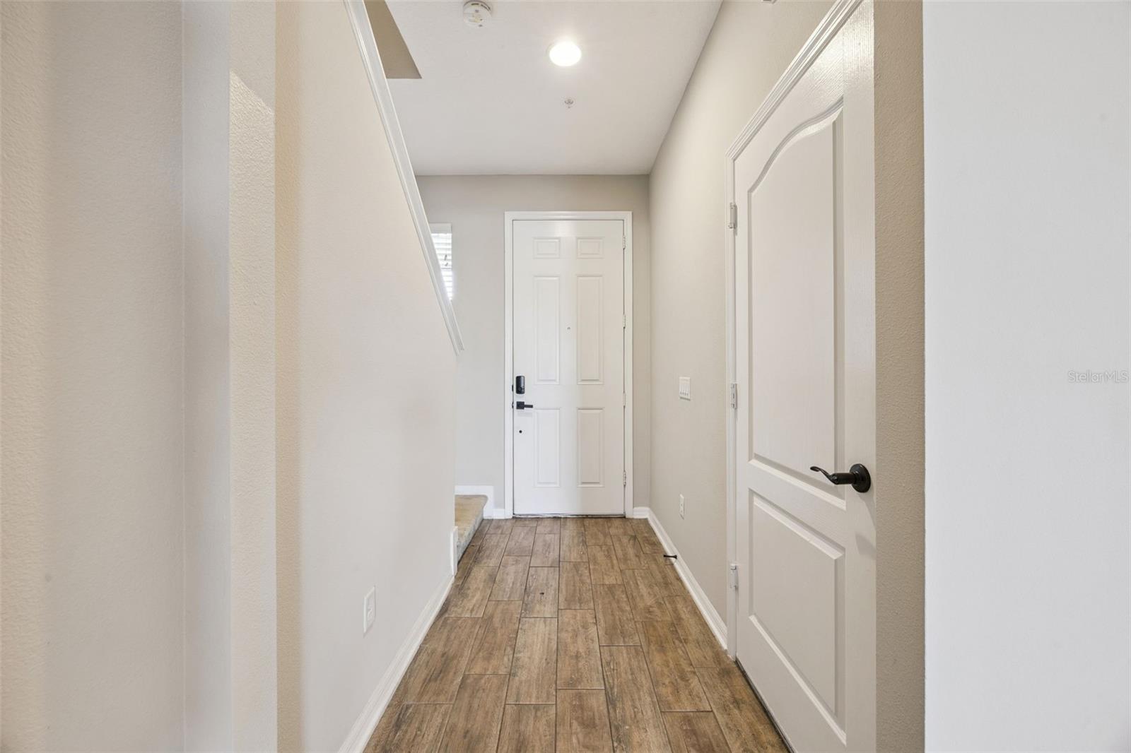 Image 3 of 53 For 2692 White Isle Lane 103