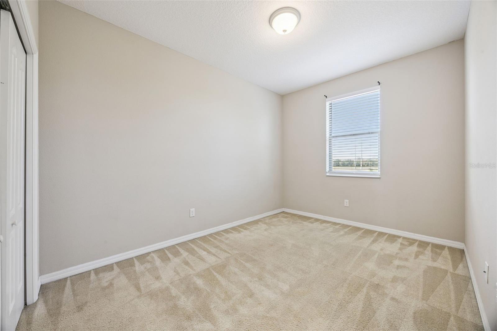 Image 30 of 53 For 2692 White Isle Lane 103