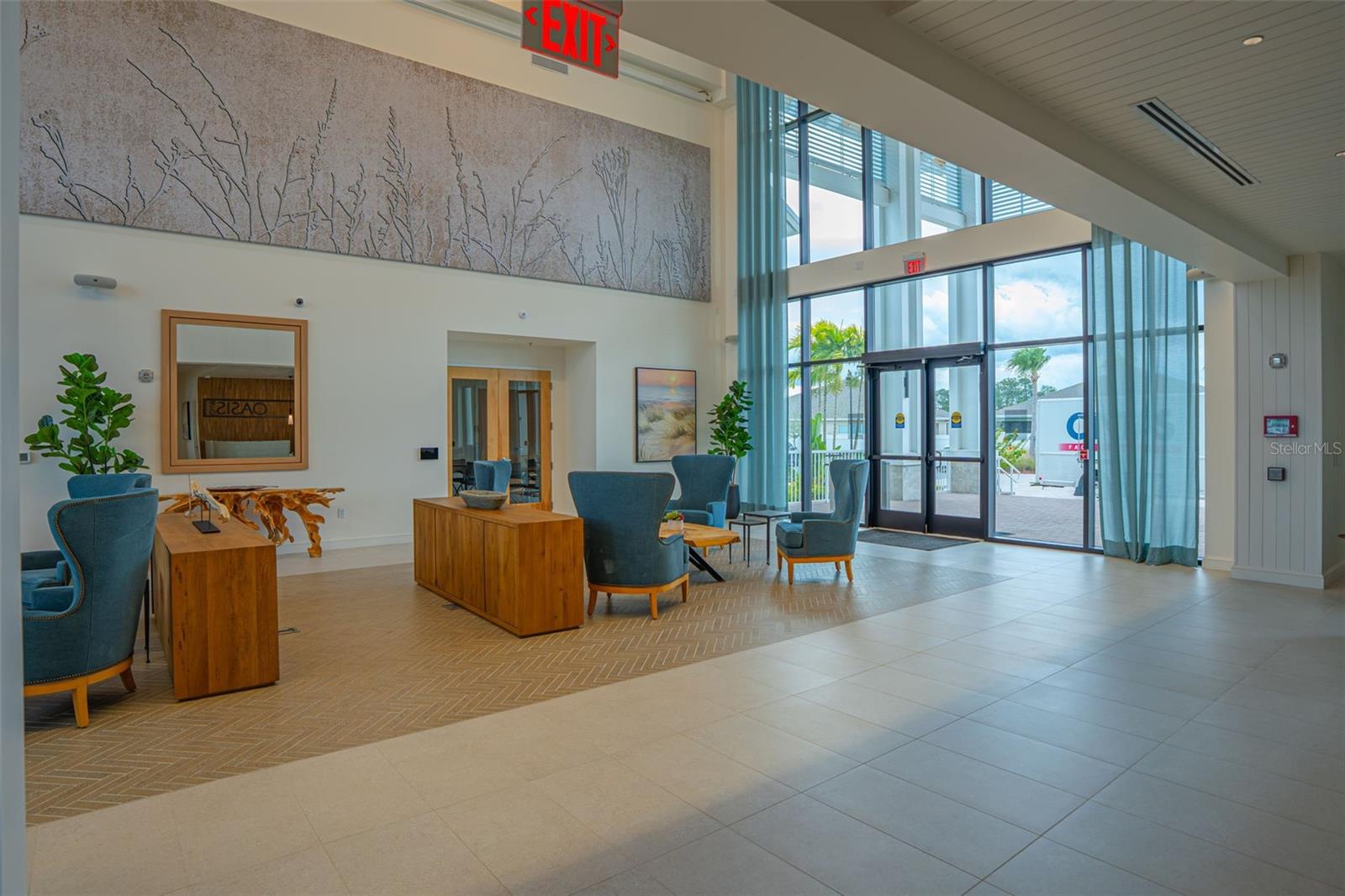 Image 50 of 60 For 13615 Splashing Isla Drive