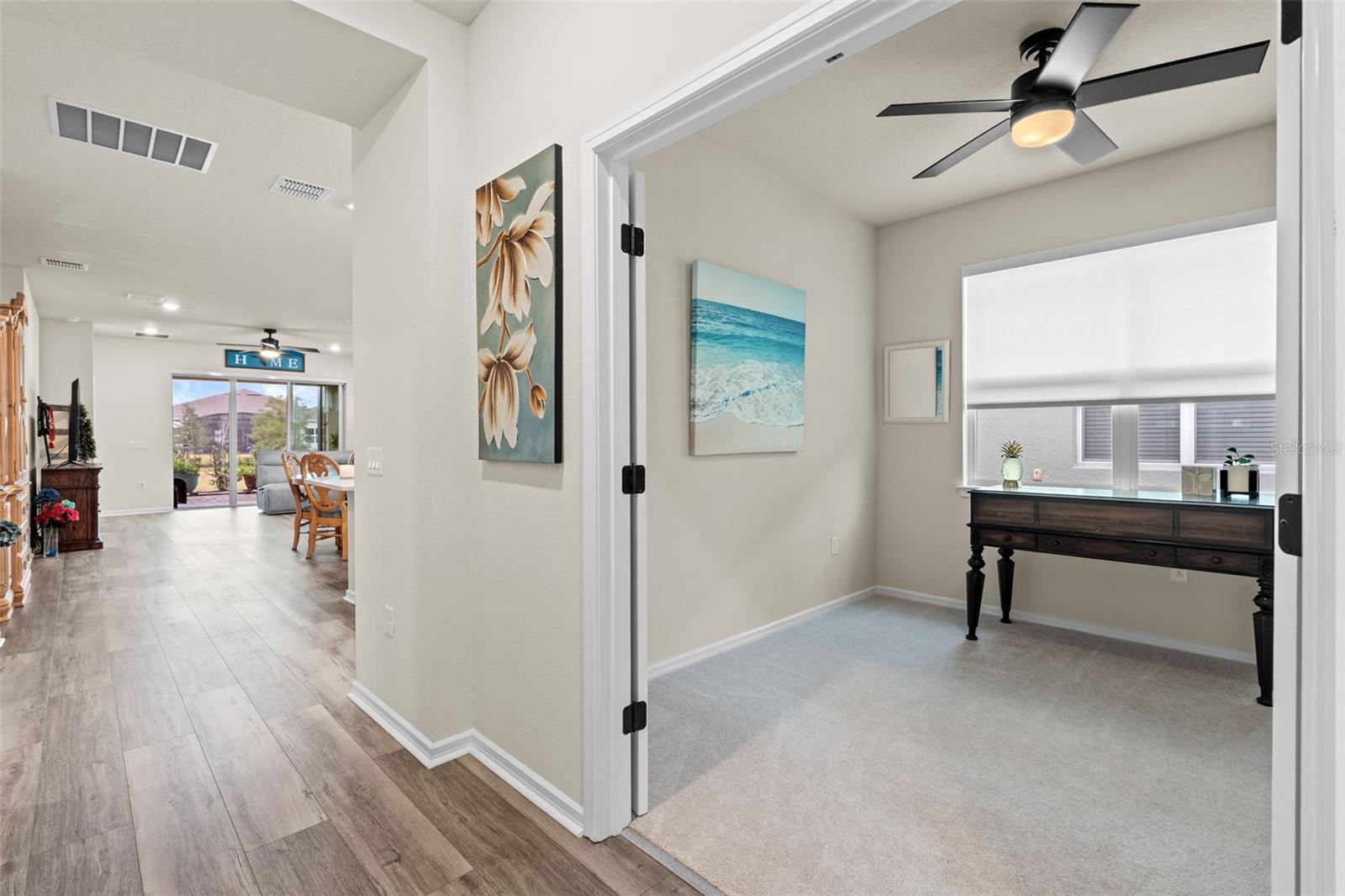 Image 6 of 60 For 13615 Splashing Isla Drive