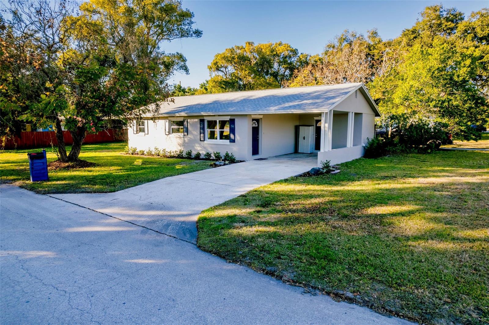 Image 3 of 30 For 904 22nd Street