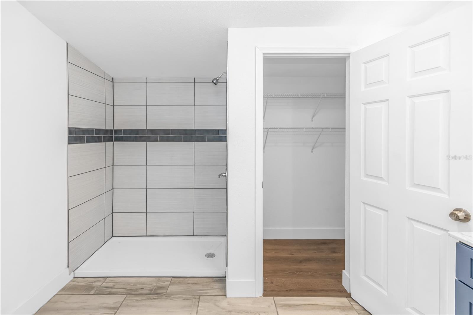 Image 11 of 26 For 1311 Elizabeth Street