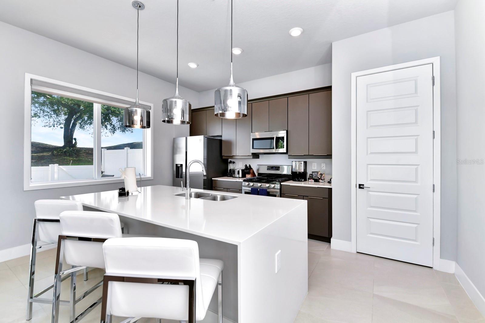 Image 14 of 40 For 7740 Sandy Ridge Drive 113