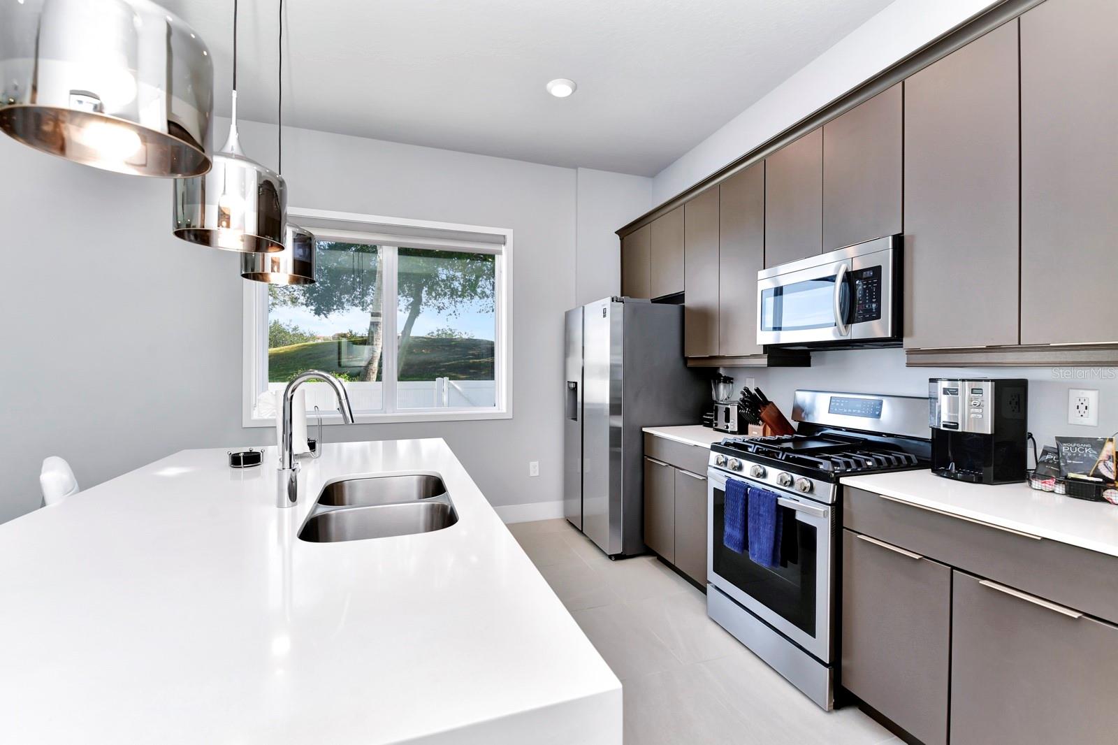 Image 15 of 40 For 7740 Sandy Ridge Drive 113