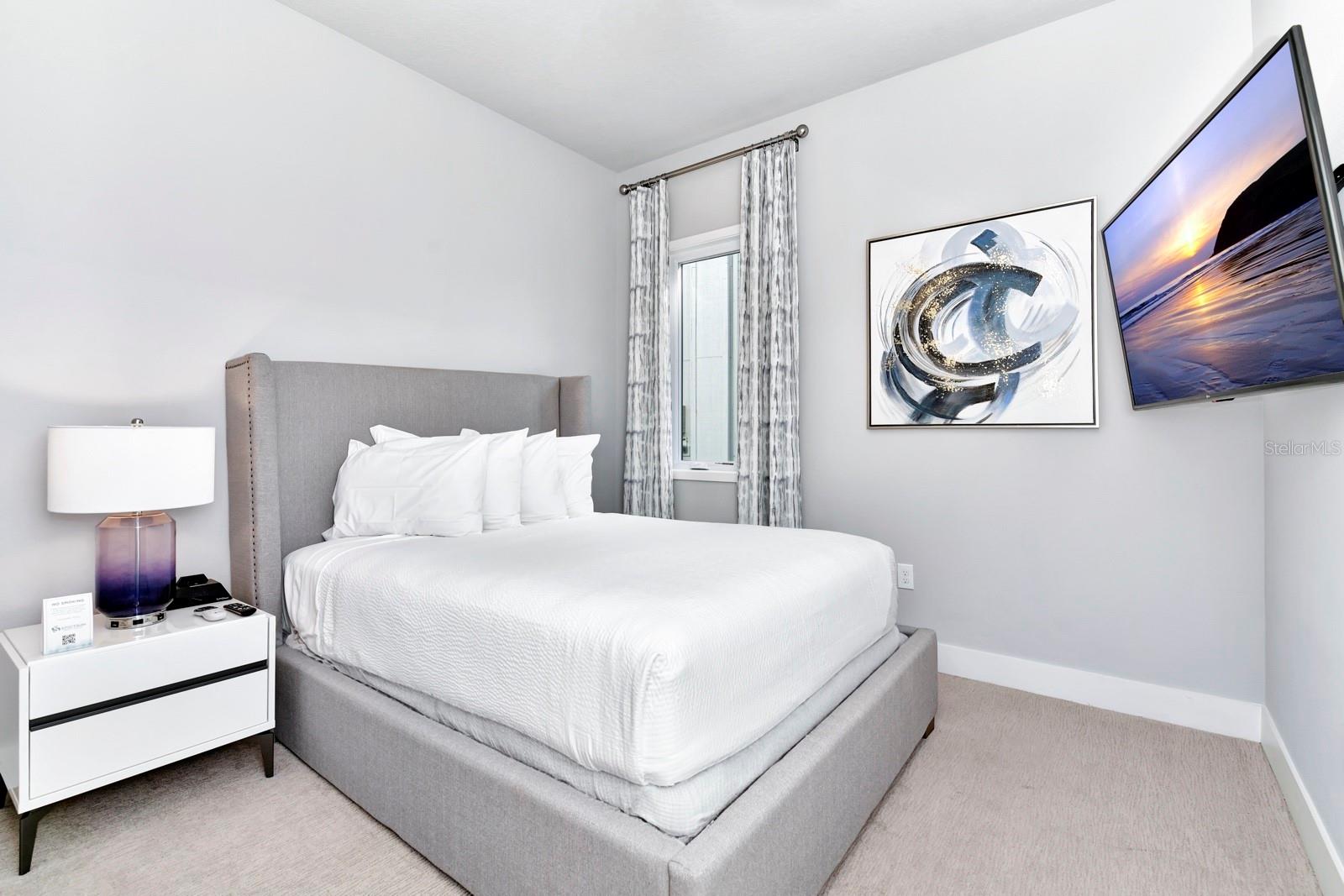 Image 22 of 40 For 7740 Sandy Ridge Drive 113