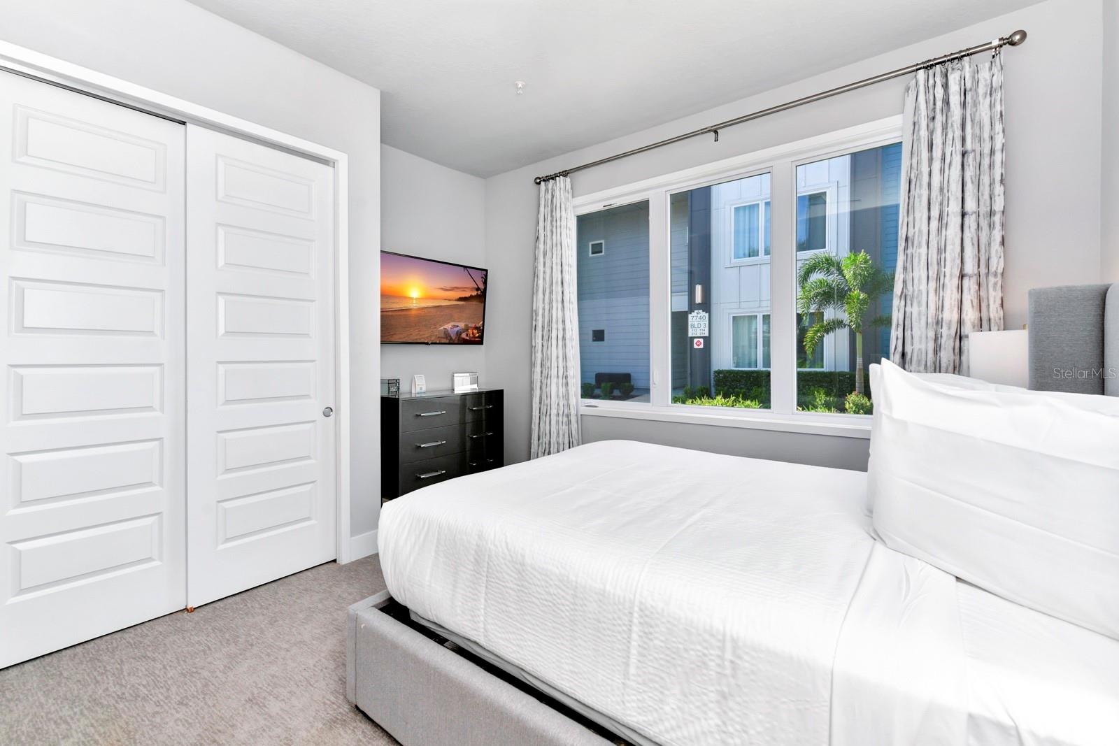 Image 28 of 40 For 7740 Sandy Ridge Drive 113