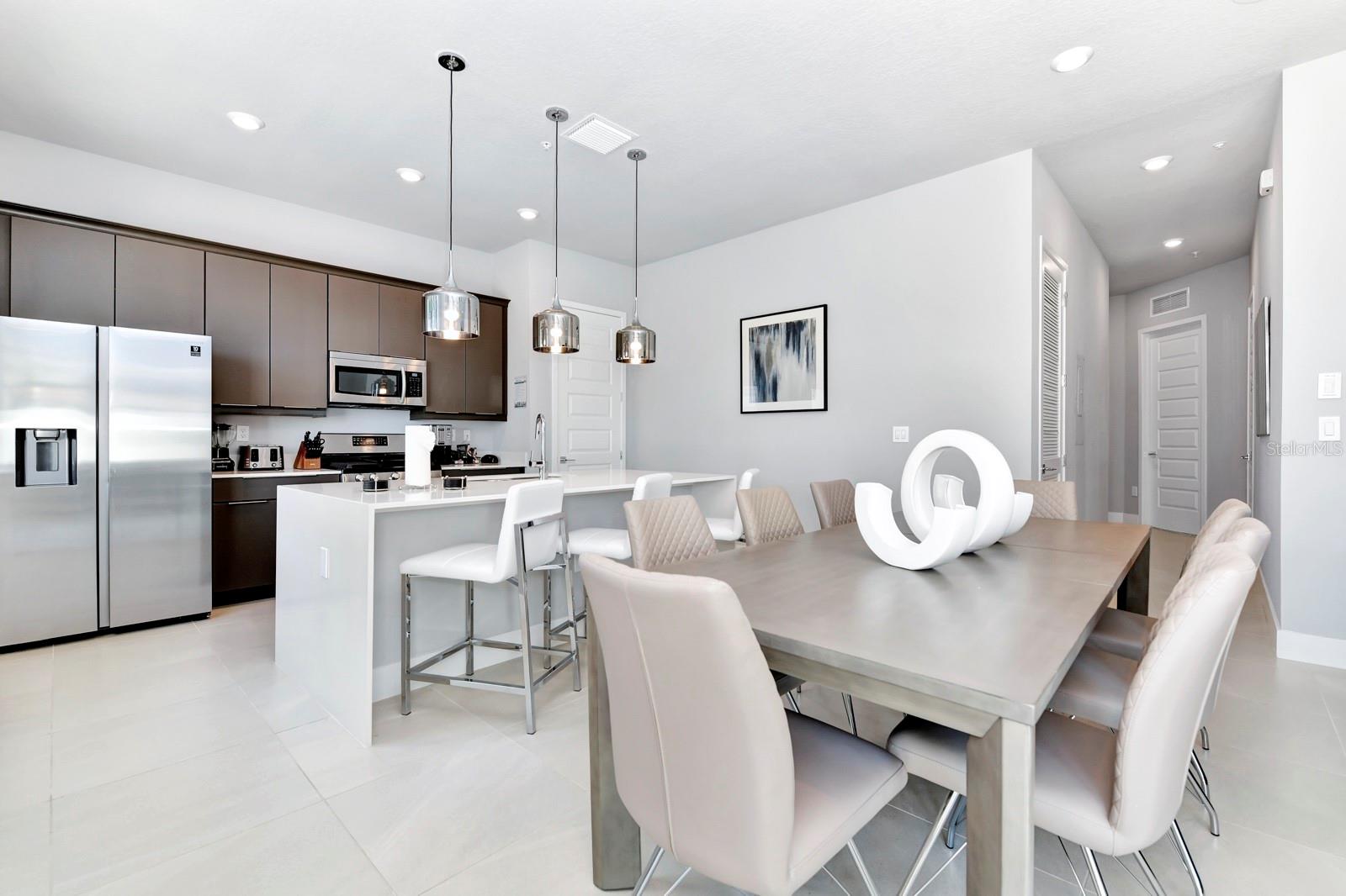 Image 9 of 40 For 7740 Sandy Ridge Drive 113