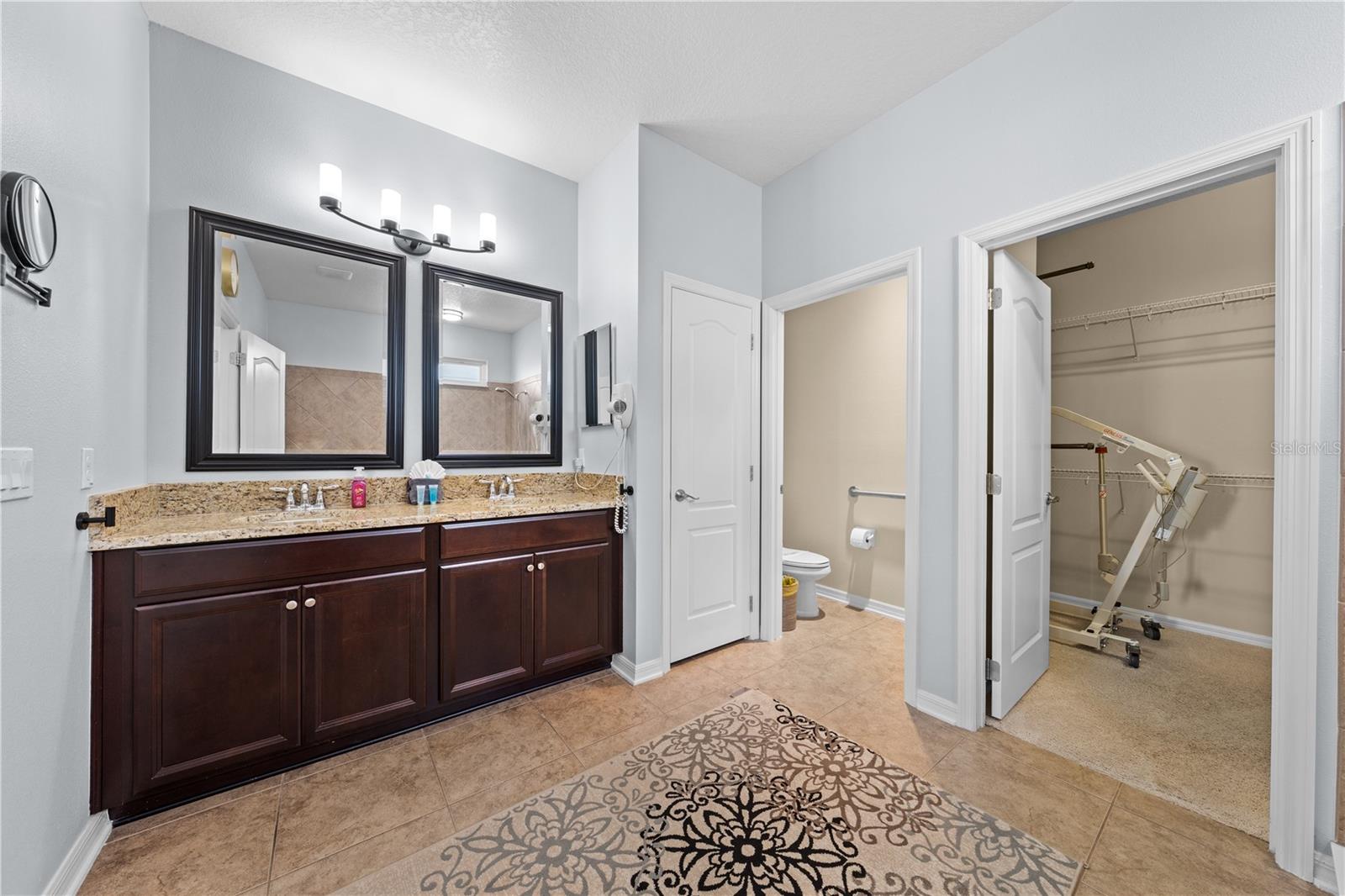 Image 31 of 77 For 3105 Bass Boat Way