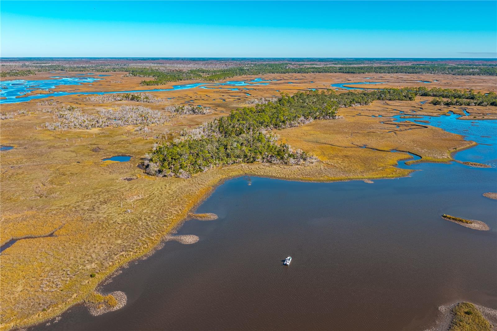 Image 15 of 46 For Clark Island