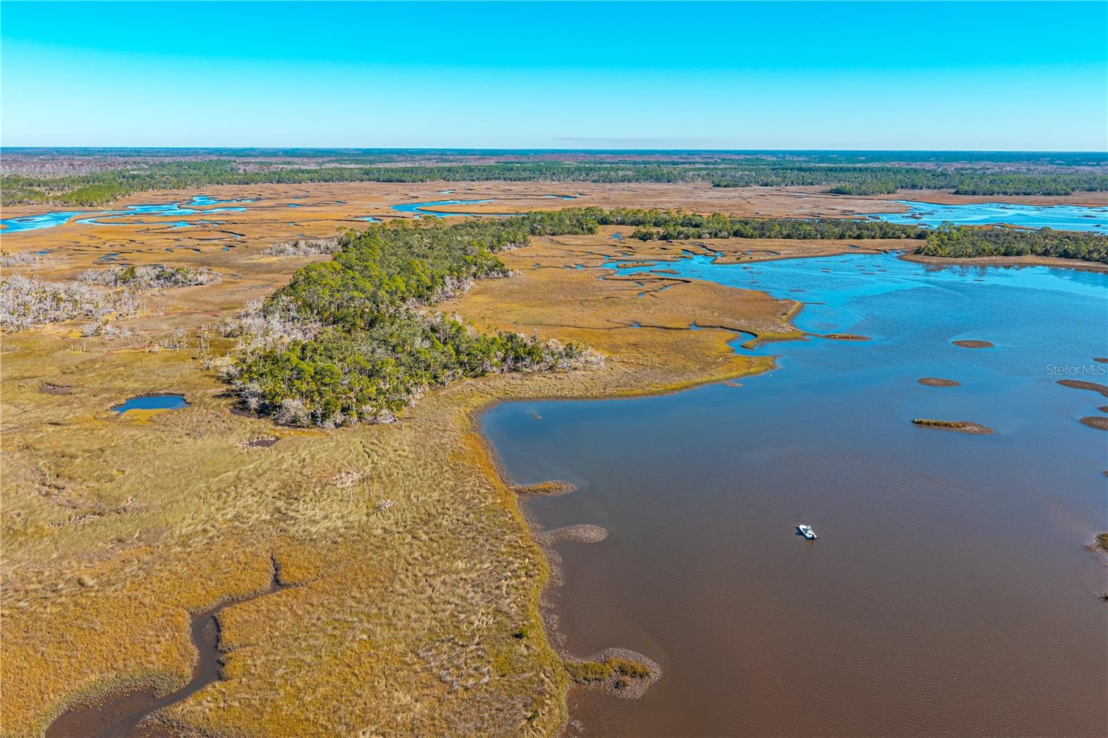 Image 18 of 46 For Clark Island