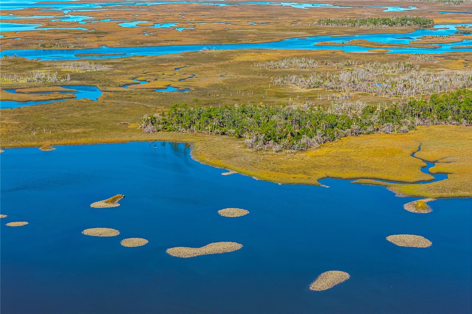 Image 34 of 46 For Clark Island