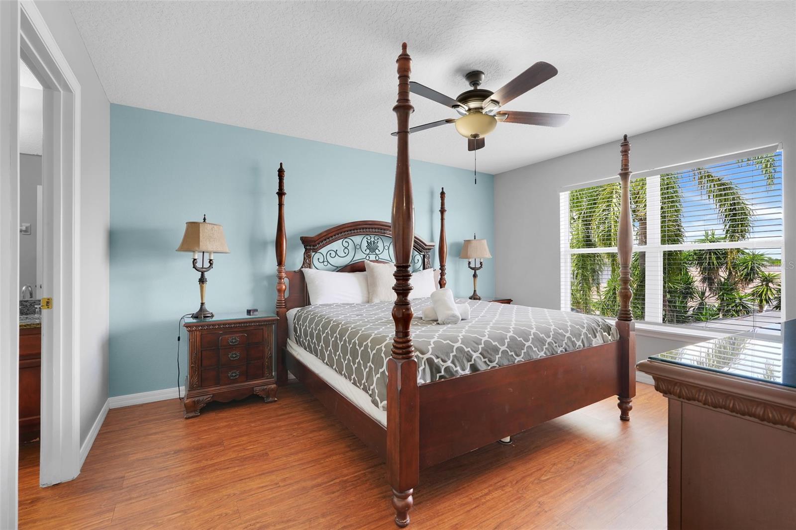 Image 18 of 48 For 8033 Acadia Estates Court