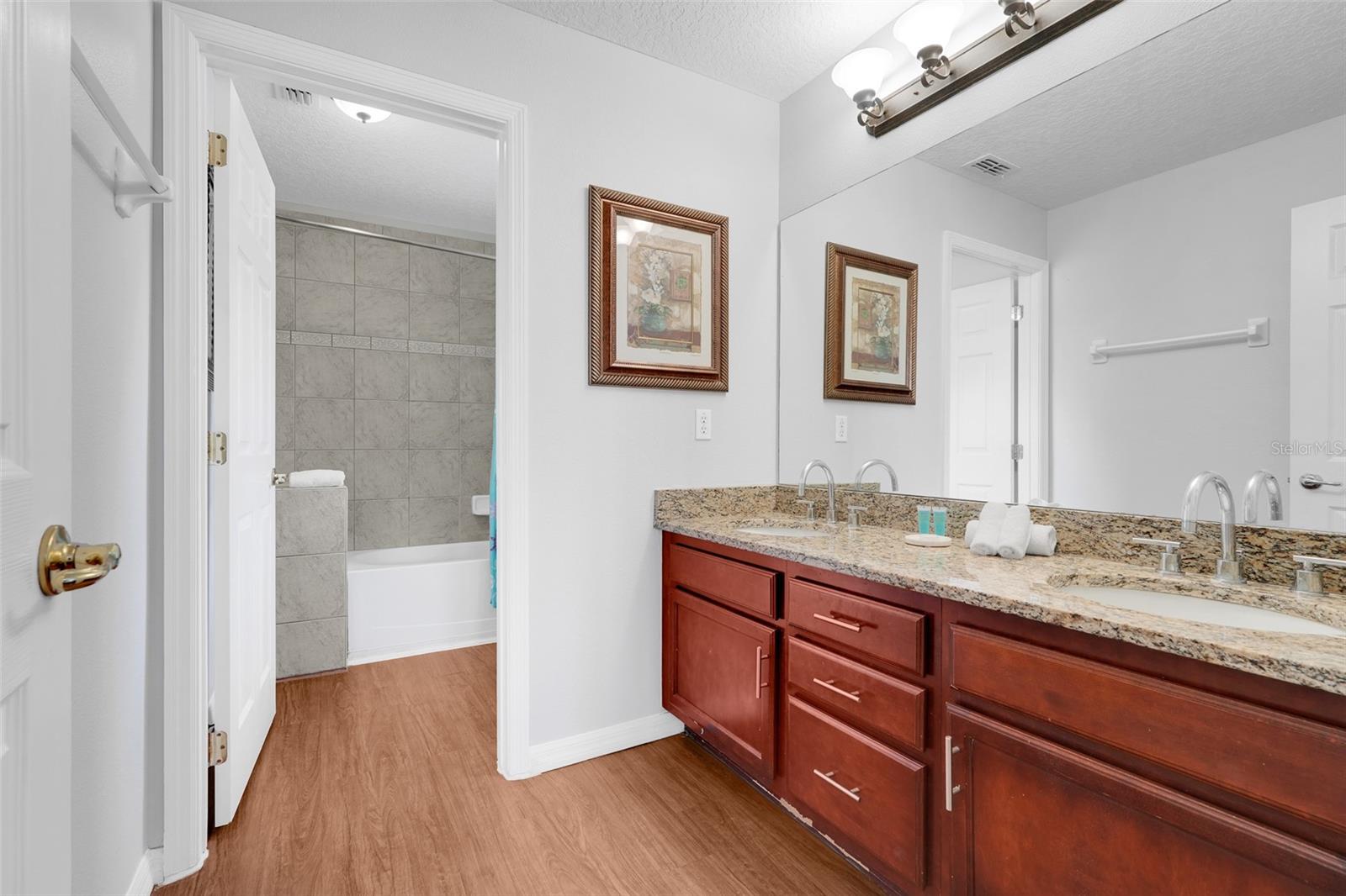 Image 20 of 48 For 8033 Acadia Estates Court