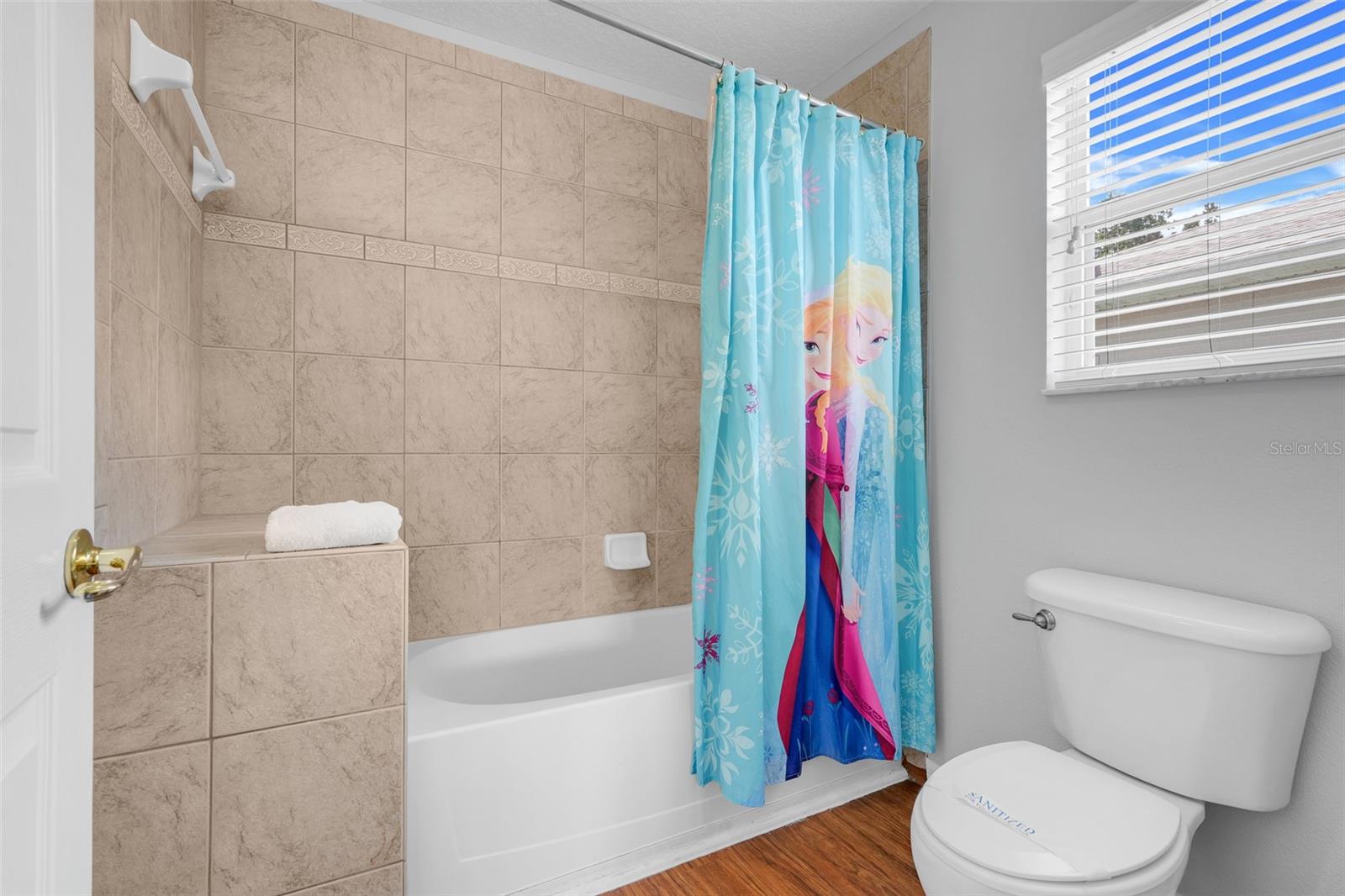 Image 36 of 48 For 8033 Acadia Estates Court