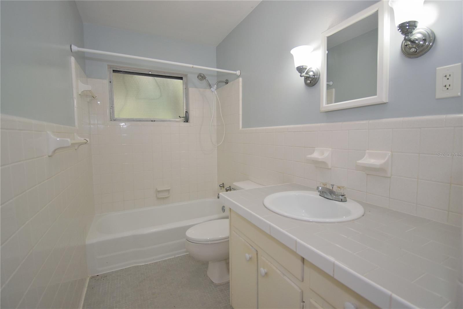 Image 12 of 22 For 150 Alachua Lane