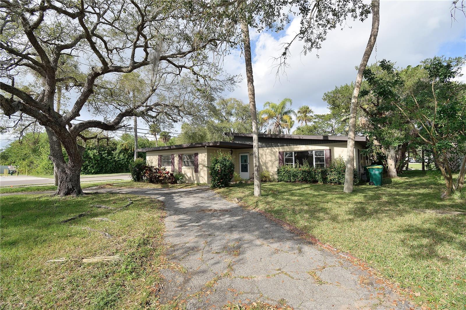 Image 19 of 22 For 150 Alachua Lane