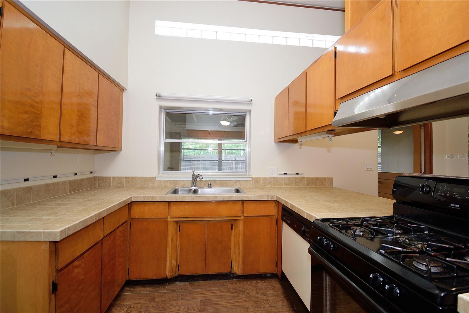 Image 5 of 22 For 150 Alachua Lane