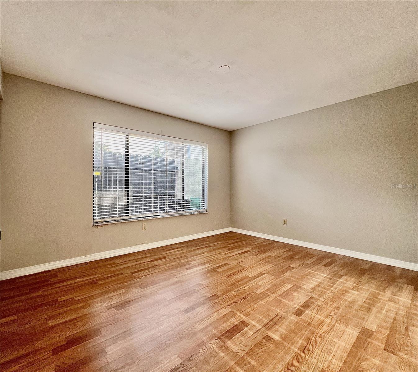 Image 14 of 28 For 2651 Cayman Way