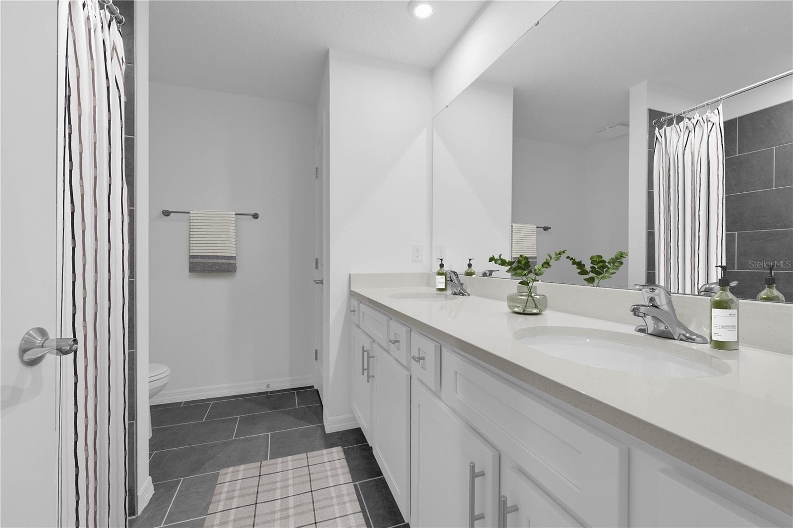 Image 14 of 21 For 5467 Meadow Walk Drive