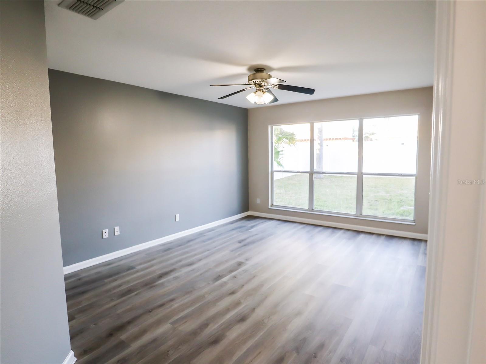 Image 12 of 21 For 3284 Falcon Point Drive