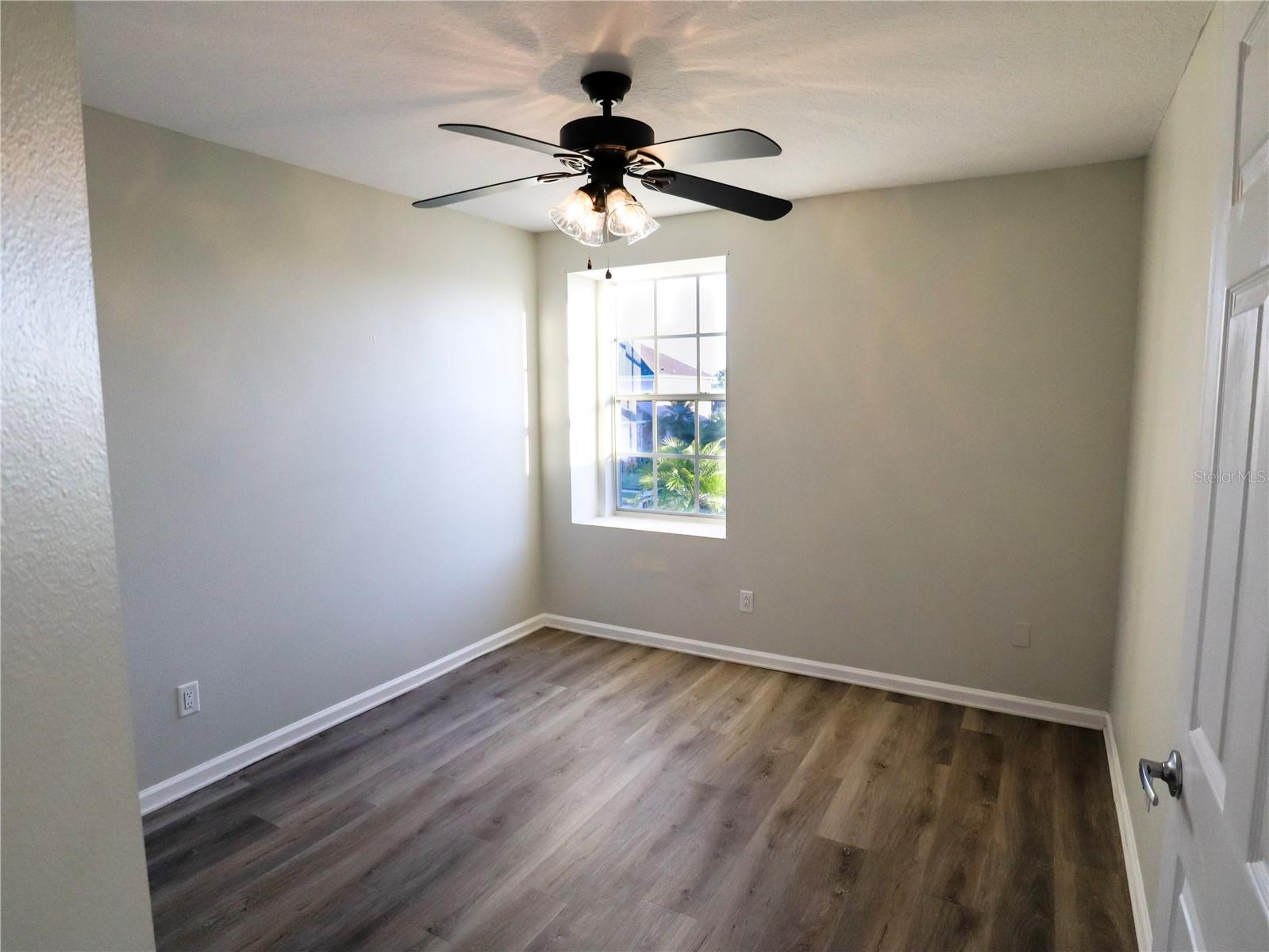 Image 17 of 21 For 3284 Falcon Point Drive