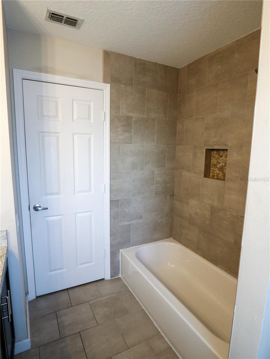 Image 20 of 21 For 3284 Falcon Point Drive