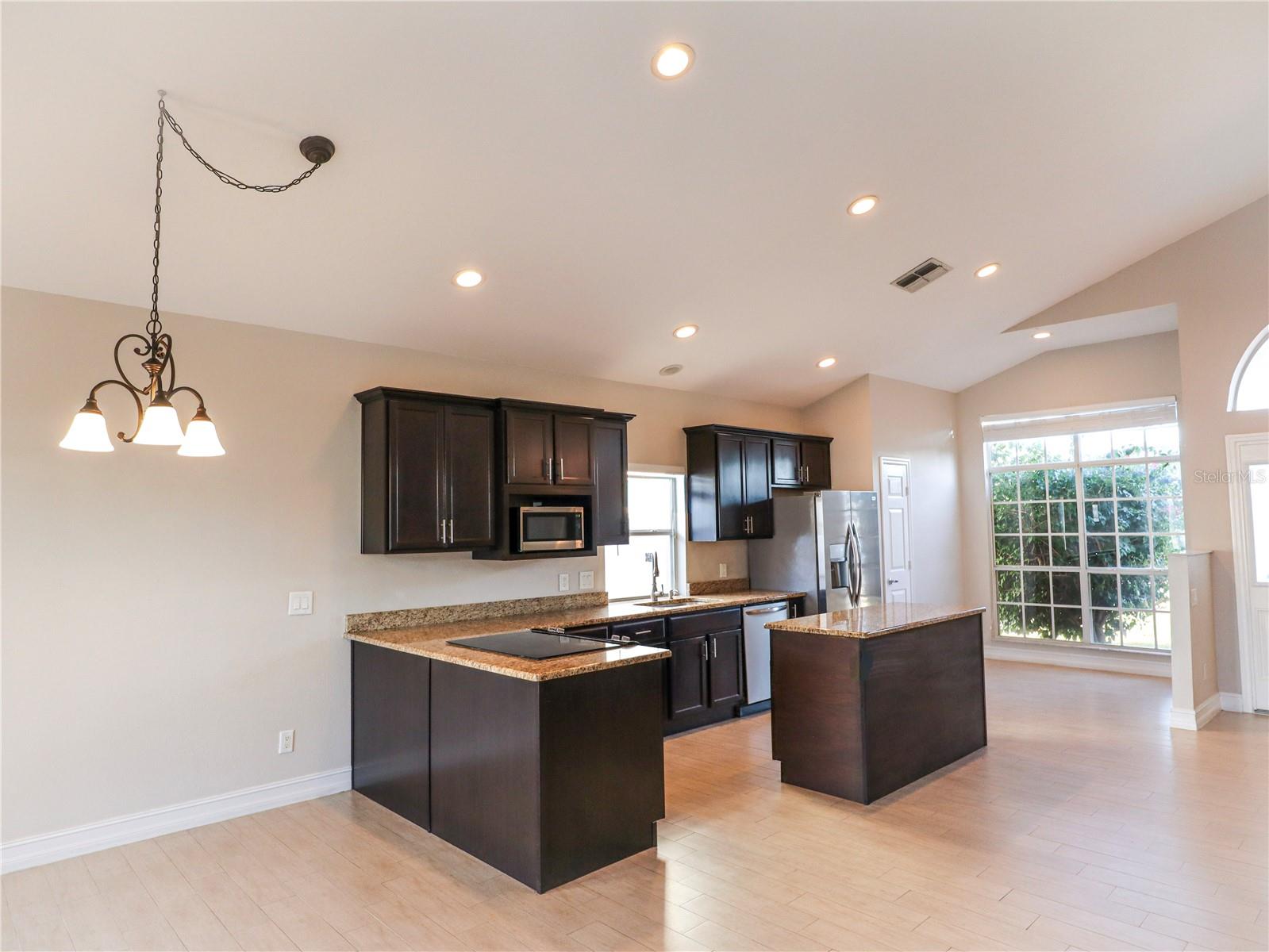 Image 4 of 21 For 3284 Falcon Point Drive