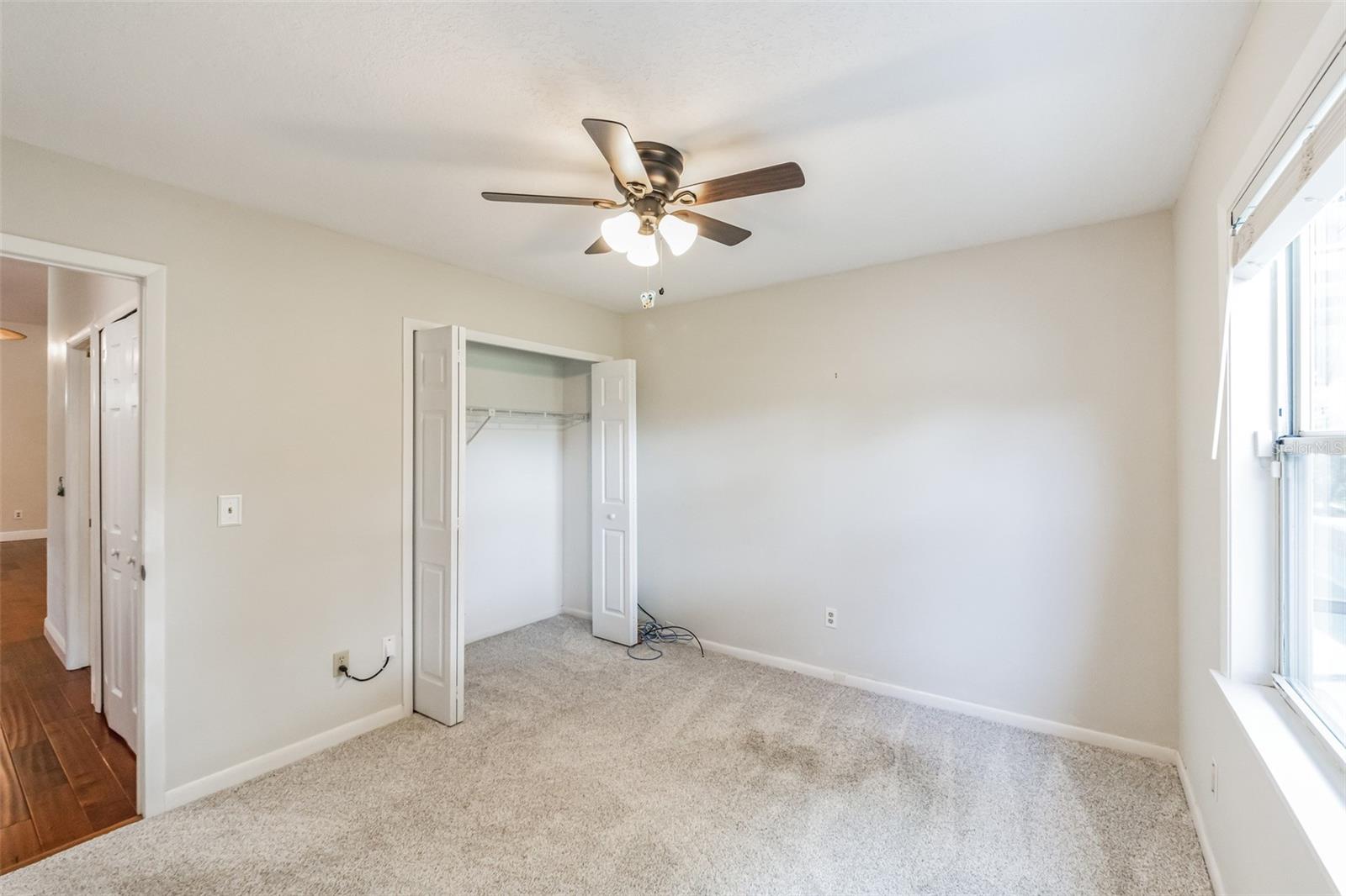 Image 18 of 41 For 109 Estates Circle