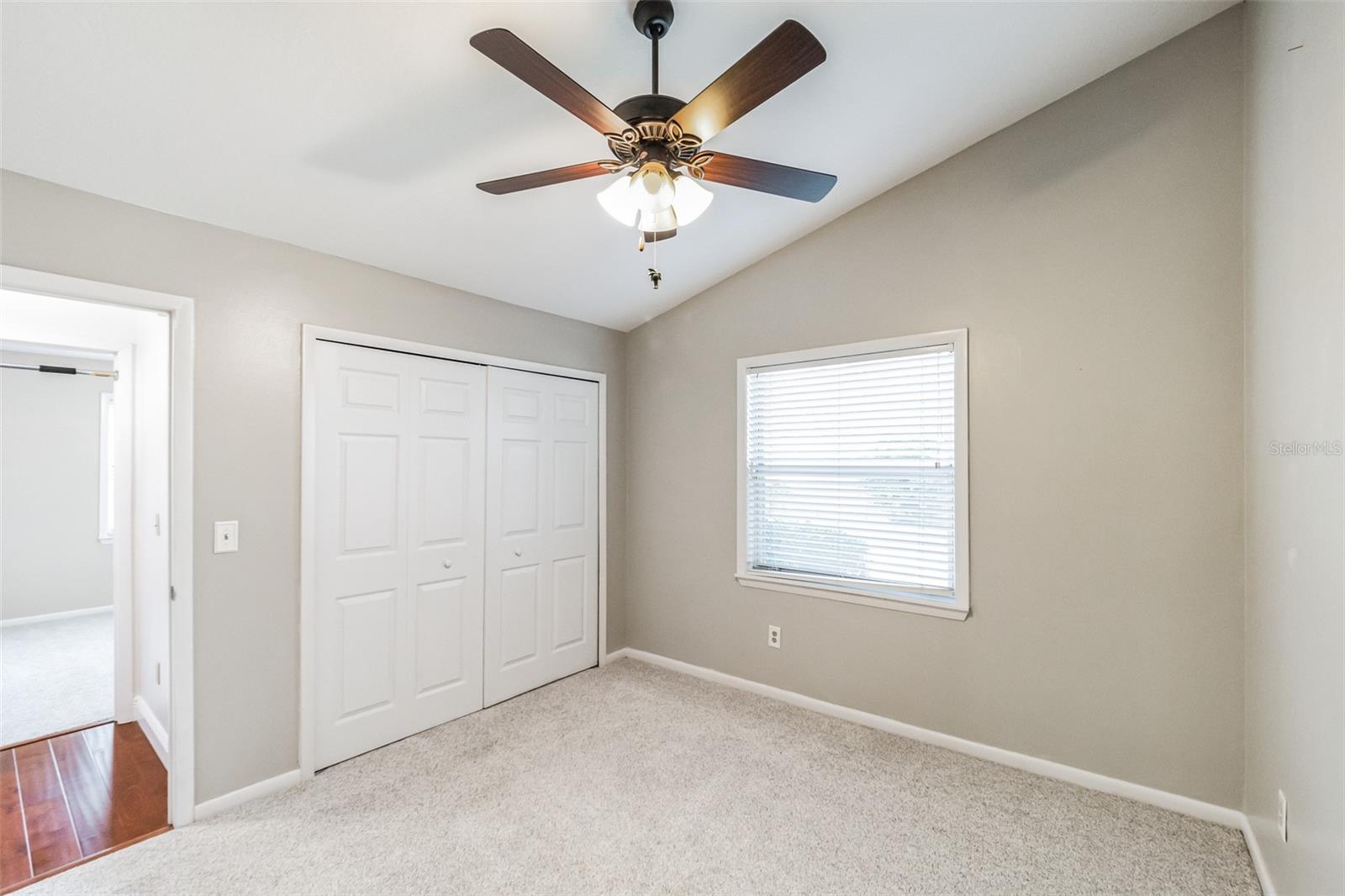 Image 20 of 41 For 109 Estates Circle