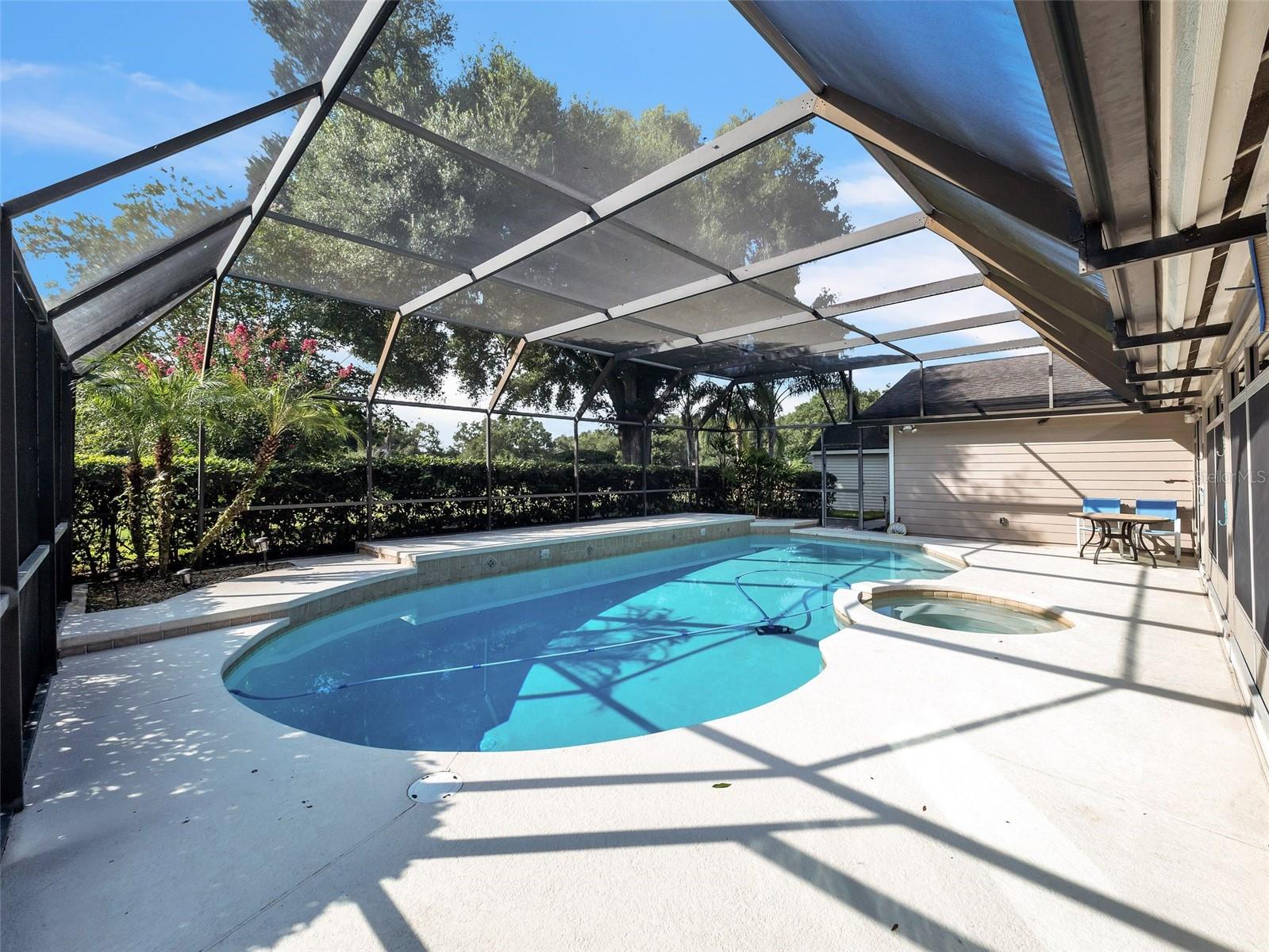 Image 24 of 41 For 109 Estates Circle