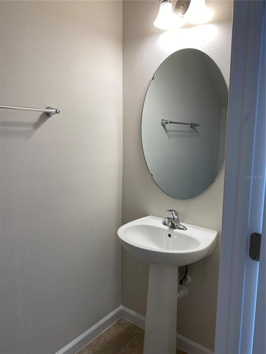 Image 25 of 35 For 2711 Pleasant Cypress Circle