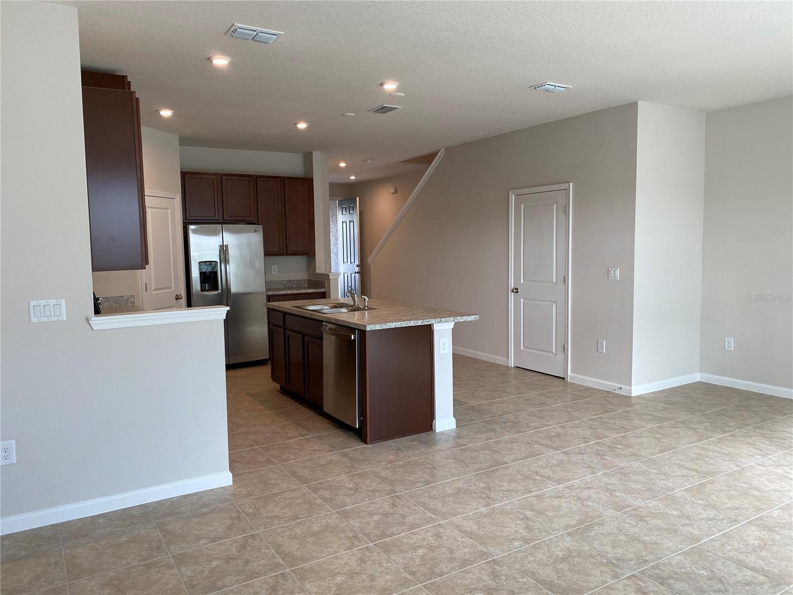 Image 6 of 35 For 2711 Pleasant Cypress Circle