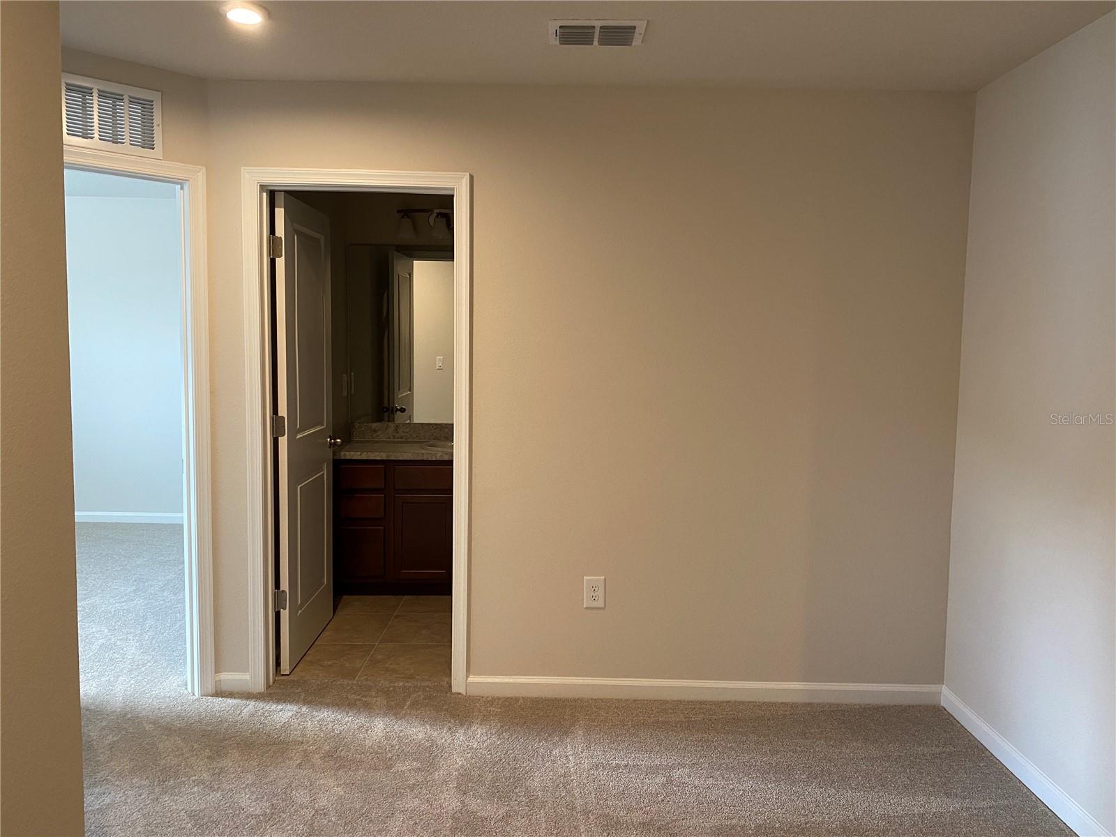 Image 9 of 35 For 2711 Pleasant Cypress Circle