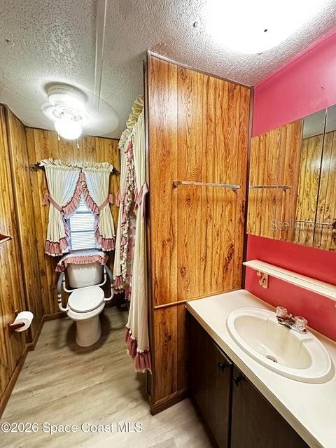 Image 18 of 18 For 4175 Hess Avenue