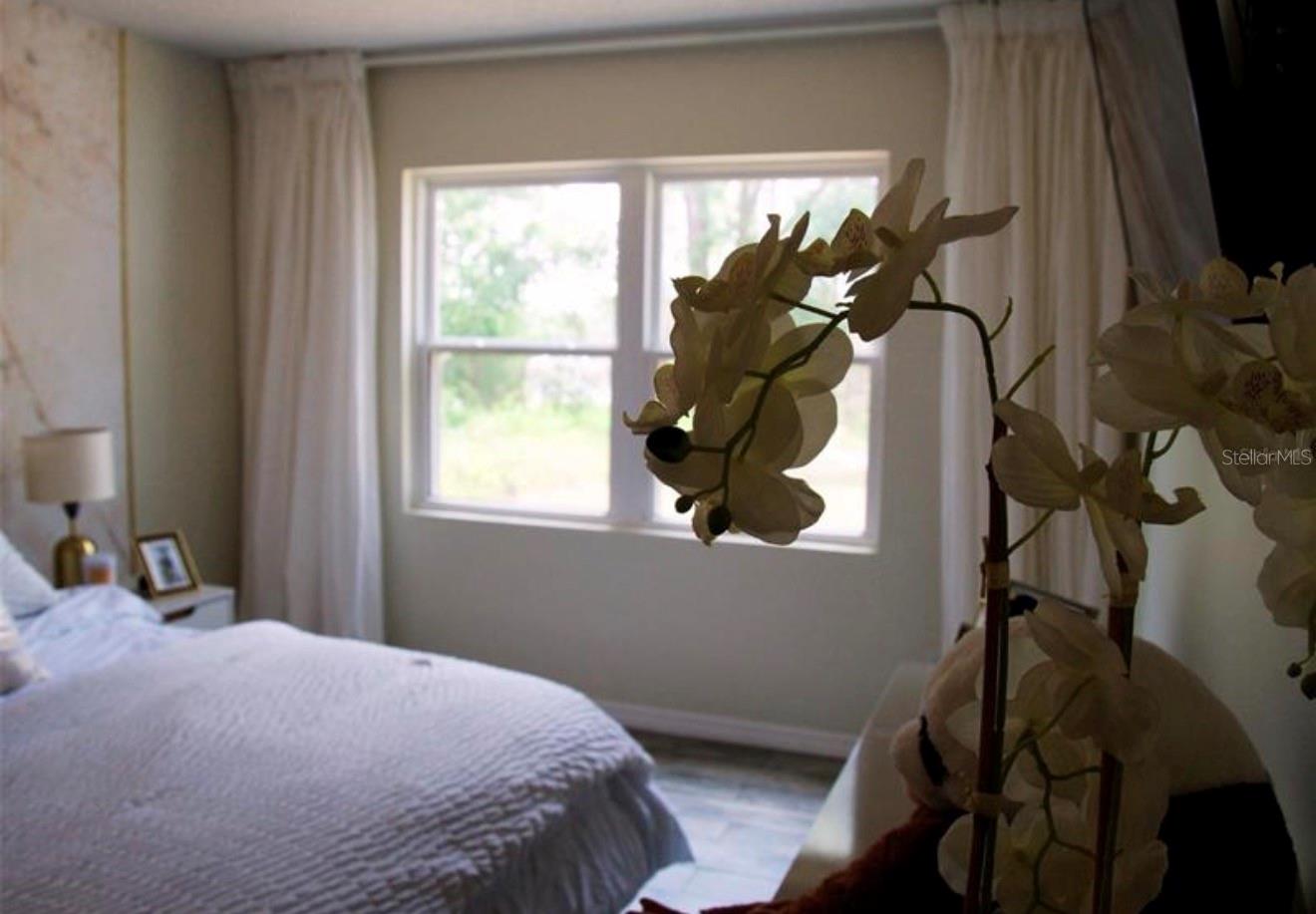 Image 12 of 16 For 548 Glen Haven Drive