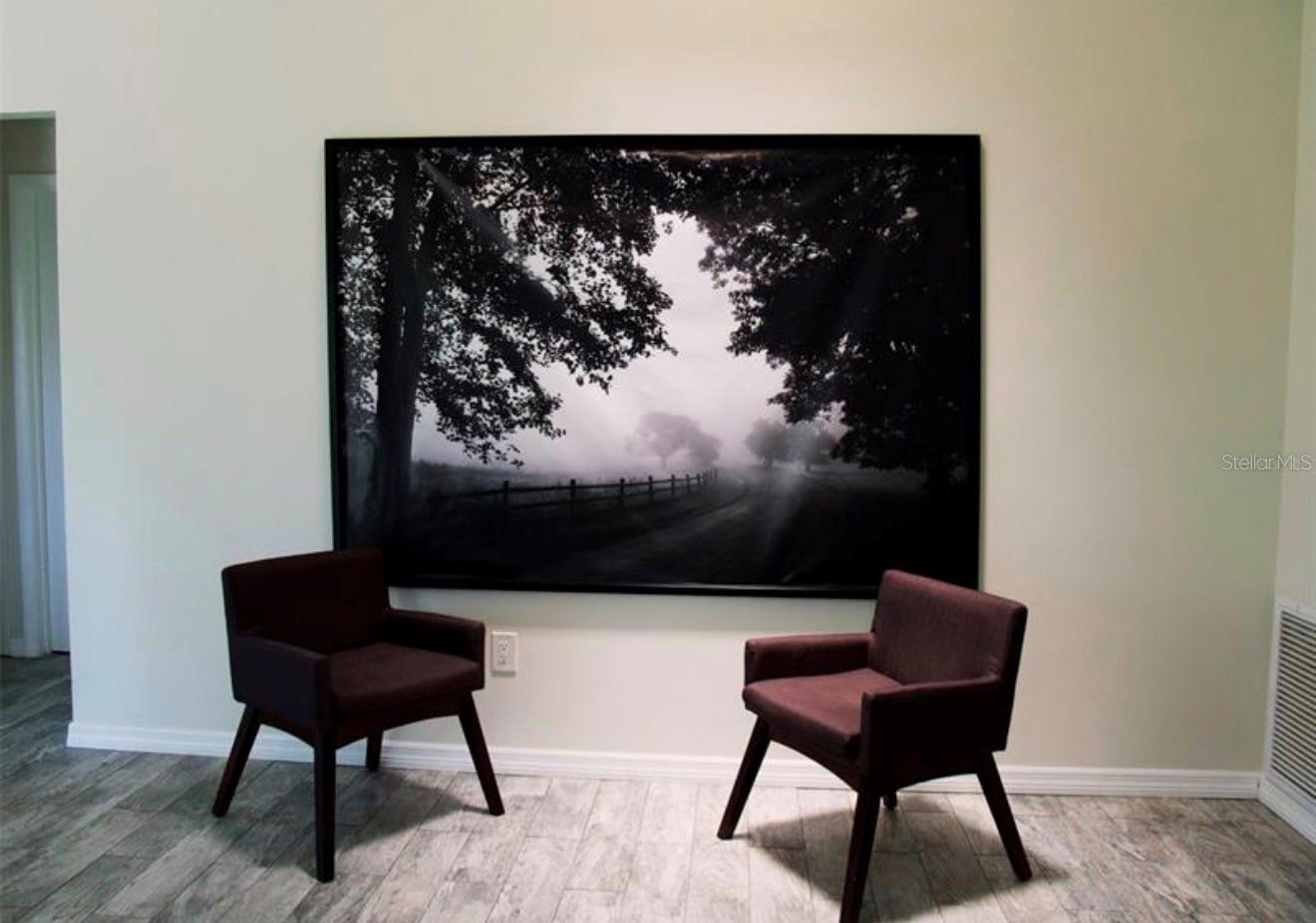 Image 4 of 16 For 548 Glen Haven Drive