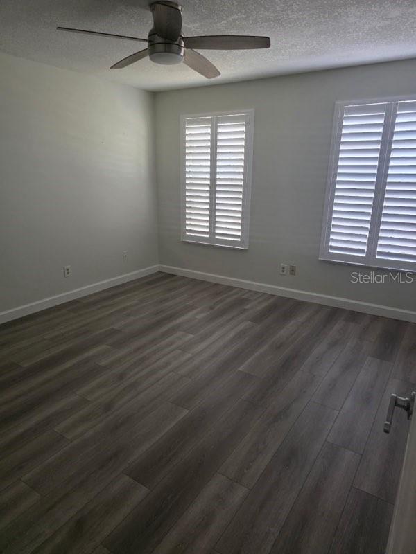 Image 9 of 14 For 127 Dresdan Court