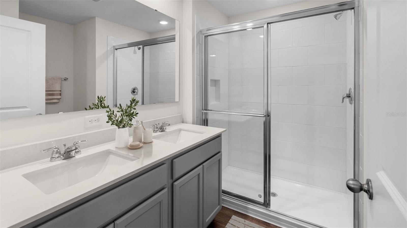 Image 5 of 14 For 18123 Cider Mill Lane