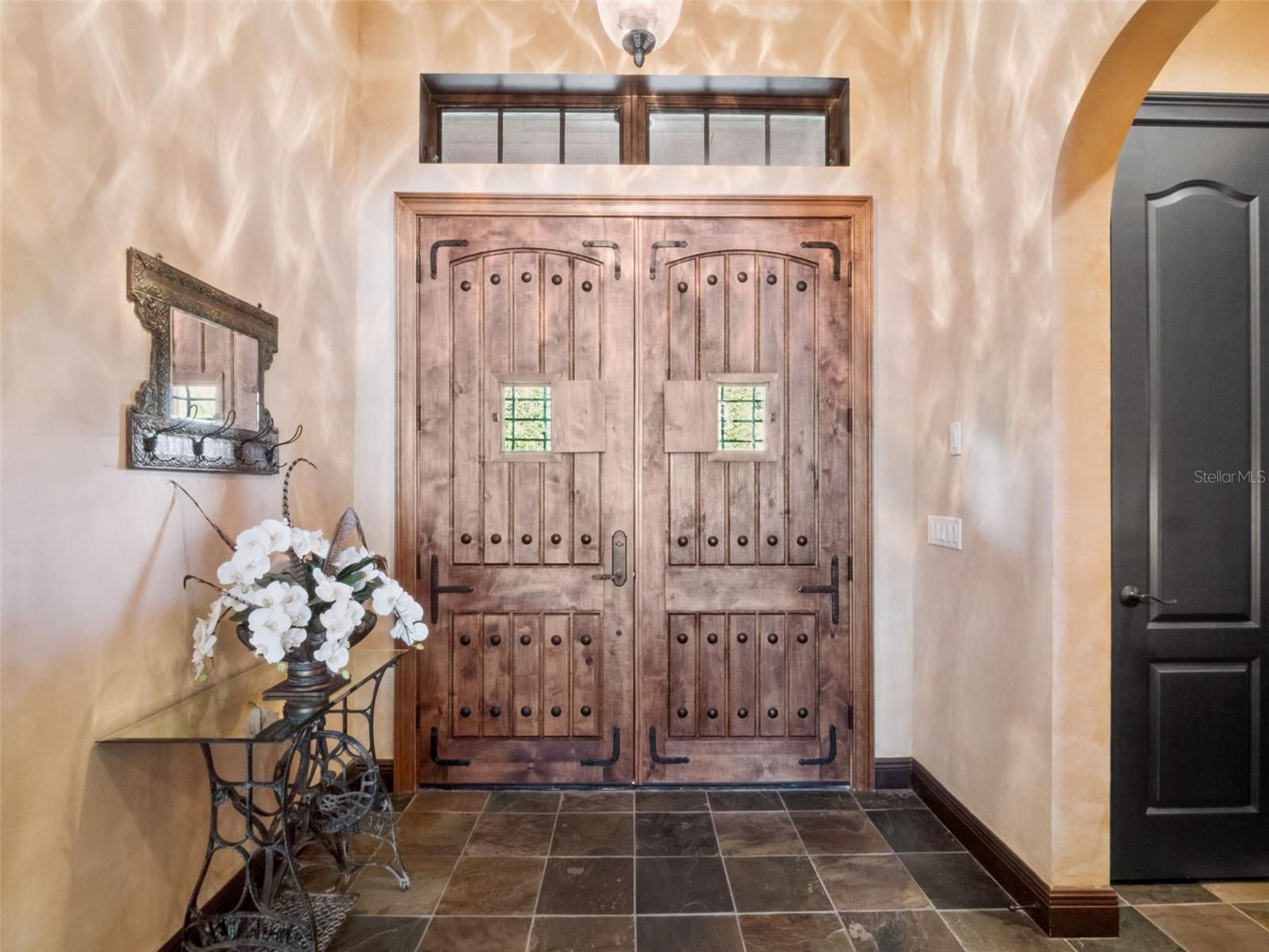 Image 4 of 58 For 1490 Lakeshore Drive