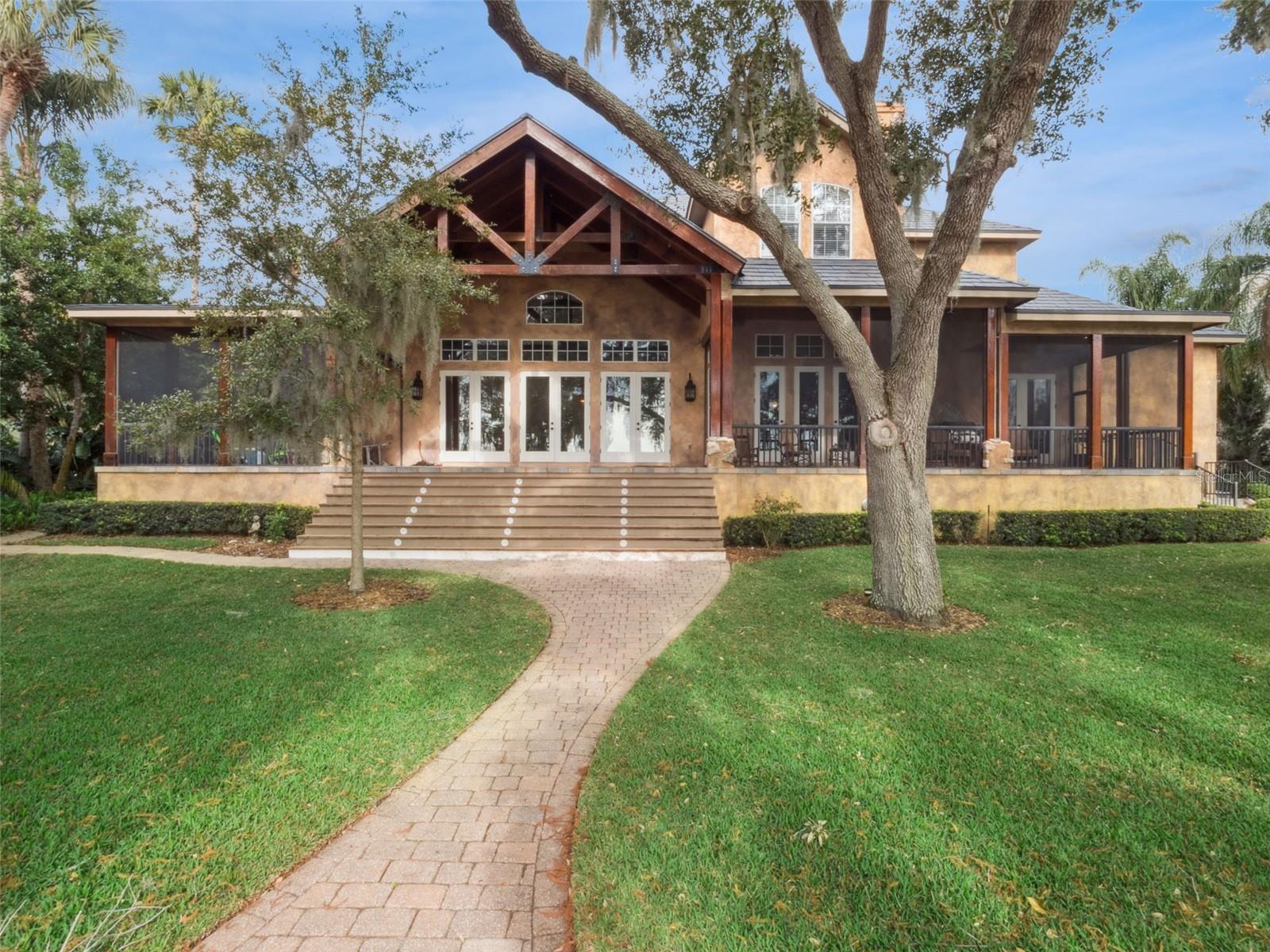 Image 40 of 58 For 1490 Lakeshore Drive